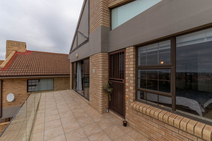 3 Bedroom Property for Sale in Menkenkop Western Cape